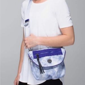 Lululemon Festival Bag.